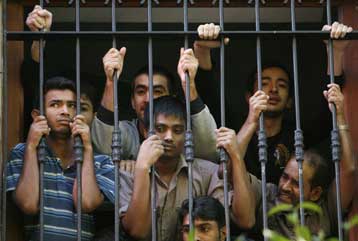 Εξέγερση οικονομικών μεταναστών στην Κωνσταντινούπολη