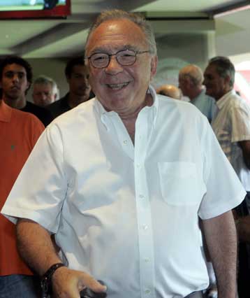 Κόκκαλης και αρχηγοί μίλησαν για πριμ, πρόστιμα και πορεία