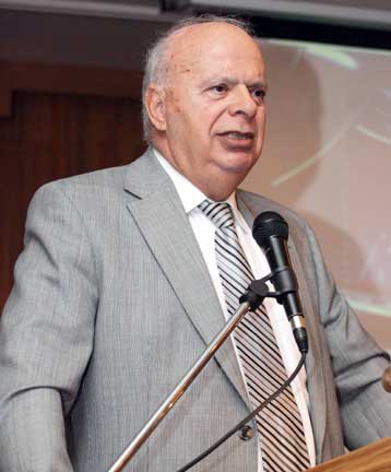 Ικανοποίηση Βασιλακόπουλου από τη συνάντηση με τον Στερν