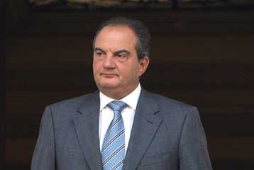 Σοβαροί τριγμοί στην κυβέρνηση μετά τις εξελίξεις στην υπόθεση Βατοπαιδίου