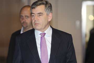 Σε όλη την ΕΕ επεκτείνεται το σχέδιο της Ευρωζώνης για την αντιμετώπισης της κρίσης