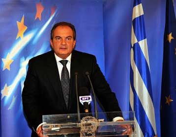 Αντίστροφα μετράει ο χρόνος για τον ανασχηματισμό της κυβέρνησης