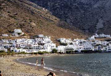 Διαφωνεί το ΠΑΣΟΚ με το χωροταξικό σχέδιο για τον τουρισμό