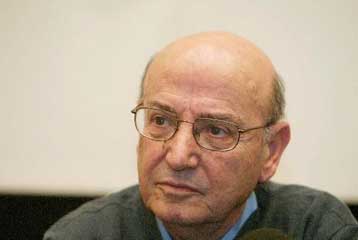 Στον Θόδωρο Αγγελόπουλο το χρυσό μετάλλιο του ιδρύματος Circulo de Bellas Artes