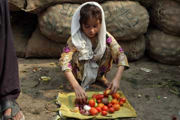 Σχεδόν ανέφικτος ο αναπτυξιακός στόχος για μείωση της πείνας
