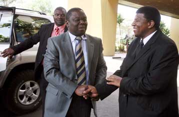 Αδιέξοδο στις συνομιλίες για κοινή διακυβέρνηση στη Ζιμπάμπουε