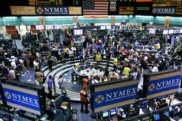 «Βουτιά» κάτω από τα 70 δολάρια έκανε η τιμή του πετρελαίου