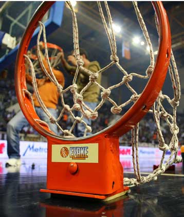 Μεγαλώνει η κόντρα ΕΣΑΚΕ – ΕΟΚ για την 14η ομάδα της Α1