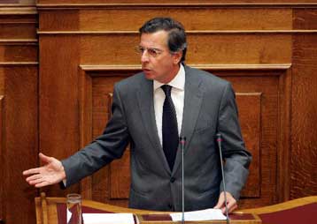 Νίπτει τας χείρας του το ΥΠΠΟ για την ανταλλαγή κηρυγμένων εκτάσεων με το Βατοπαίδι