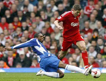 Το… χαβά της η Λίβερπουλ, σαρωτικές Τσέλσι και Μάντσεστερ