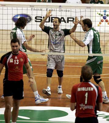 Το γύρισαν οι «πράσινοι»… διπλά για Ολυμπιακό και ΕΑΠ