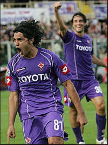 Η Φιορεντίνα… σκαρφαλώνει, νίκη της Νάπολι επί της Γιουβέντους