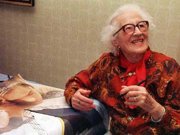 Σε δημοπρασία τα αντικείμενα της τελευταίας επιζήσασας του Τιτανικού