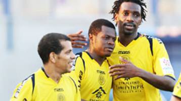 Ποδαρικό στις νίκες για την Αλκή, γκολ του Οφορίκουε για την ΑΕΛ