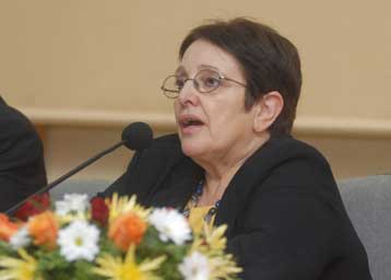 Σε πορεία καταδίκης από το λαό ΝΔ και ΠΑΣΟΚ, δήλωσε η Αλέκα Παπαρήγα