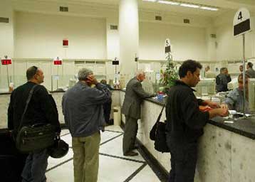 Δάνεια 30 δισ. ευρώ με χαμηλό κόστος προσφέρει η ΕΤΕπ στις μικρομεσαίες εταιρείες