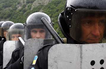 Αναπόσπαστο μέρος της αποστολής της ΕΕ στο Κόσοβο οι ΗΠΑ