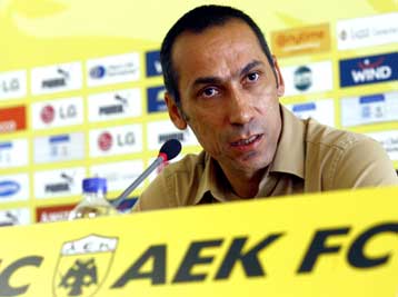 Προειδοποίηση Δώνη για την κριτική που δέχεται από τον Τύπο