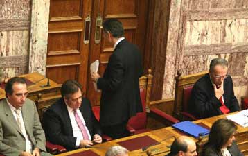 Παραιτήθηκε ο υπουργός Επικρατείας Θοδωρής Ρουσόπουλος