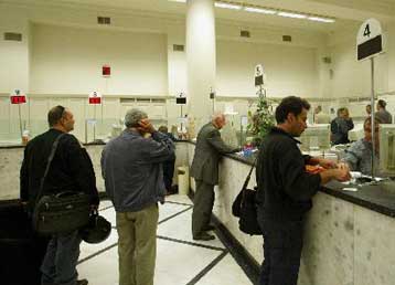 Ψηφίστηκε το νομοσχέδιο για τους δανειολήπτες, παρά τη ριζική διαφωνία Αντιπολίτευσης