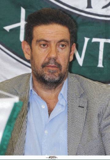 Την απάντηση της Σούπερ Λίγκα για Κομνηνό ζητά τώρα η Ξάνθη