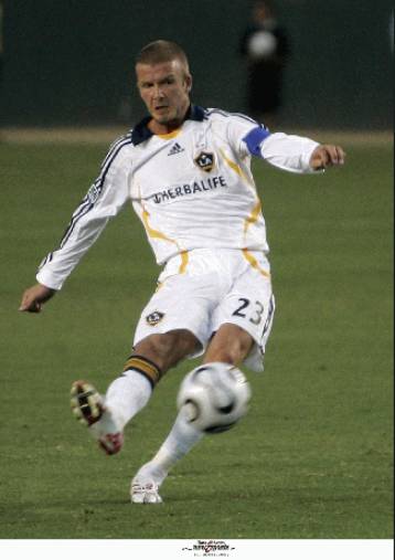 Από τώρα προετοιμάζονται στο Μιλάνο για την άφιξη του Μπέκαμ τον Ιανουάριο