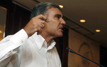 Δεν είμαστε κίνημα συνταξιούχων, απαντούν οι εργαζόμενοι της ΟΑ στις παροχές του ΥΜΕ