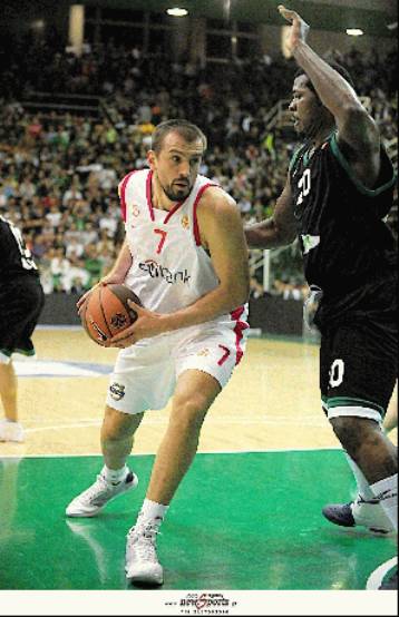 Ιδανικό ξεκίνημα στο Αβελίνο για τον Ολυμπιακό