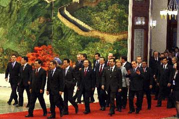 Ηγετικό ρόλο αναλαμβάνει το ΔΝΤ στη διαχείριση της παγκόσμιας οικονομικής κρίσης