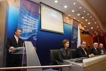 Εθιμοτυπικού χαρακτήρα παράδοση-παραλαβή στο υπουργείο Επικρατείας