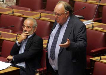 Επίσπευση της προ ημερησίας διάταξης συζήτησης για την Οικονομία ζητούν ΠΑΣΟΚ-ΣΥΡΙΖΑ