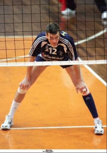 Ο Χοφ εξήγησε γιατί διάλεξε τον Ολυμπιακό και… απάντησε στον Λεώνη