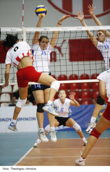 Ήττα για τις «ερυθρόλευκες» από τον Πανελληνίο στο τάι μπρέικ