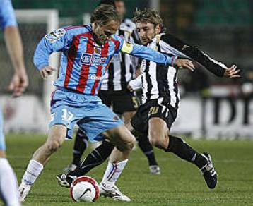 «Κυρία» στο Τορίνο η Γιουβέντους, η Κατάνια «τσίμπησε» βαθμό και… βλέπει κορυφή