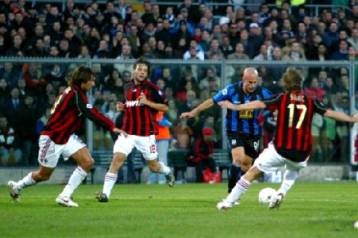 Γκέλα για την Ίντερ, χαμογελά η Μίλαν, κατρακυλά η Ρόμα