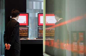 Νέες απώλειες στα ασιατικά χρηματιστήρια τη Δευτέρα