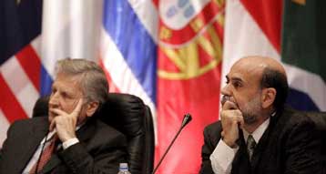 Νέες μειώσεις επιτοκίων από τις κεντρικές τράπεζες για να σταθεροποιηθούν οι αγορές