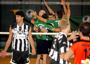 Υγιεινός περίπατος του Μίλωνα απέναντι στον ΠΑΟΚ