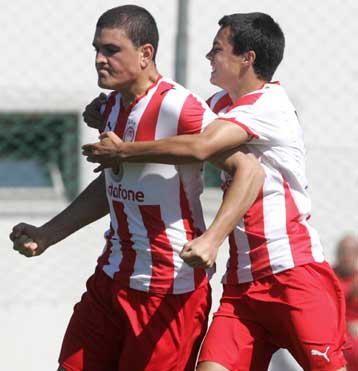 «Καλή η Μάντσεστερ, αλλά θέλω Ολυμπιακό» απάντησε ο Παπαδόπουλος στα δημοσιεύματα