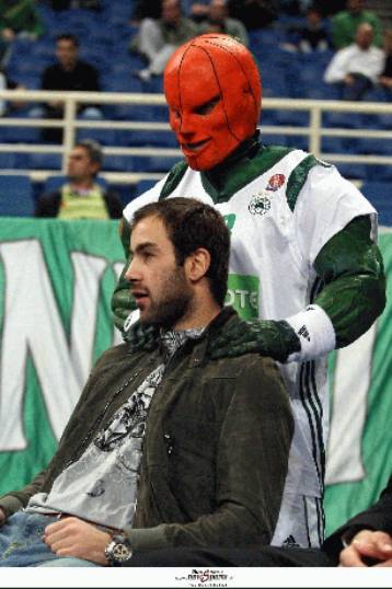 Χωρίς τον τραυματία Σπανούλη στη Βαρκελώνη