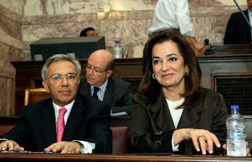 Πρόταση προβληματική που χρήζει διευκρινίσεων χαρακτήρισε το πακέτο Νίμιτς η ΥΠΕΞ