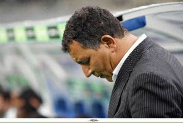 Η ντροπή του Τεν Κάτε και η μετριοπάθεια του Καραγεωργίου