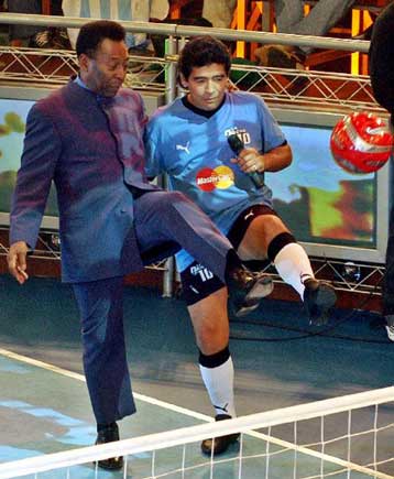 Ο Πελέ «αμφιβάλλει» για την επιτυχία του κόουτς Ντιέγκο