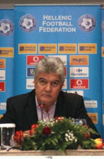 Βράβευση για Νικολαΐδη, Τσιάρτα και Φύσσα αποφάσισε η ΕΠΟ