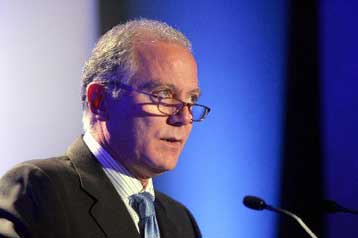 Διευκρινήσεις Προβόπουλου για τα «πυρομαχικά» της Ευρωπαϊκής Κεντρικής Τράπεζας