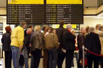 Σε ισχύ τίθενται οι κανονισμοί κατά παραπλανητικών τιμών αεροπορικών εισιτηρίων