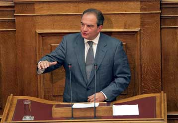 Τα μέτρα της κυβέρνησης θωρακίζουν την πραγματική οικονομία, τόνισε ο πρωθυπουργός