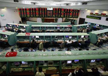 Ξεφεύγει από τον έλεγχο ο πληθωρισμός στην Τουρκία λόγω της πτώσης της λίρας