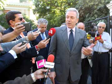 Συμφωνία με τους γιατρούς εντός των ημερών προανήγγειλε ο υπουργός Υγείας