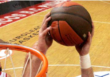 Ο Αρης λύγισε και το Μαρούσι, η ΑΕΚ πέρασε από τα Τρίκαλα